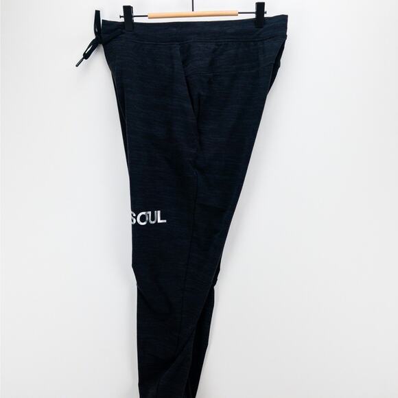 Lululemon x SoulCycle Jogging Running Leggings 6 Black Camo Zip Pocket Athletic - Picture 13 of 14